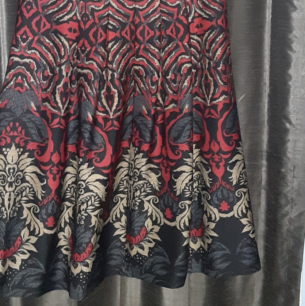 Dress - Picture 3 of 12
